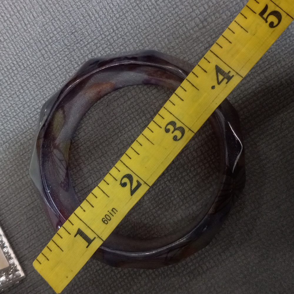 Vintage Chunky Lucite Faceted Resin Bangle Silver Glitter Multicolor Butterfly - Picture 13 of 13